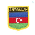 Badge drapeau représentant l'Azerbaïdjan en couleurs vives