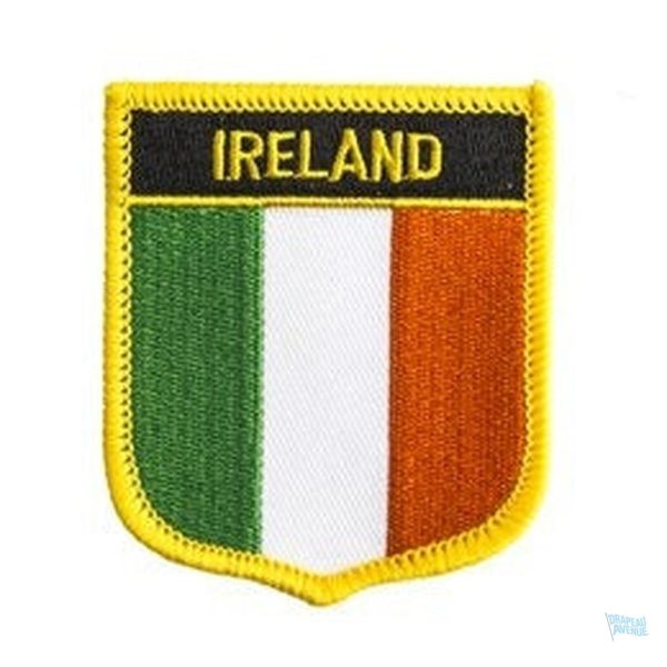 Badge drapeau Irlande, symbole de la culture irlandaise