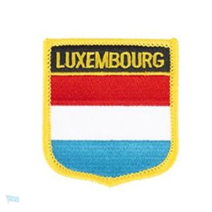 Badge drapeau du Luxembourg en métal décoratif