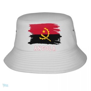 Bob Angola avec drapeau national coloré