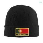 Accessoire en tricot portant le drapeau portugais
