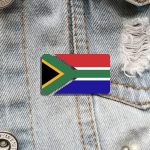 Broche représentant le drapeau national sud-africain