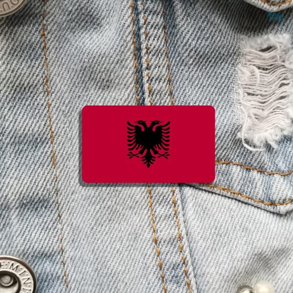 Bijou broche représentant le drapeau de l'Albanie