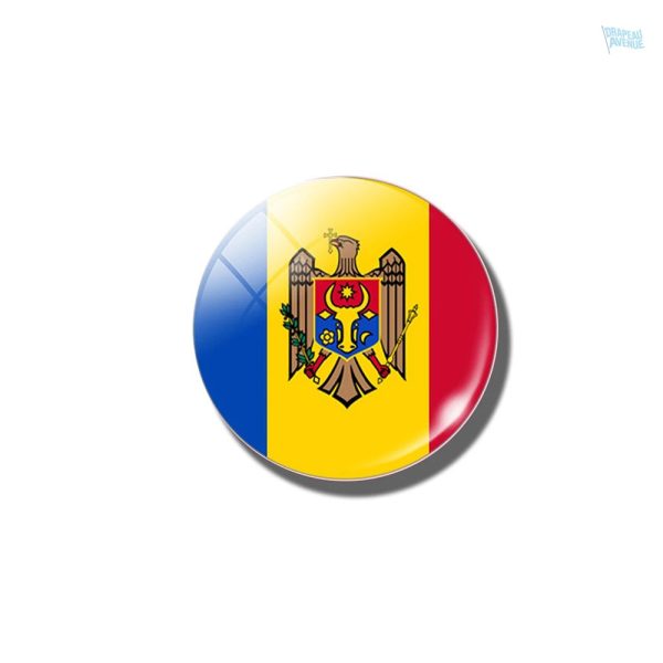 Broche drapeau Moldavie en métal coloré