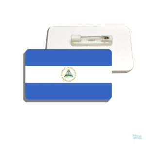 Broche drapeau du Nicaragua en métal émaillé