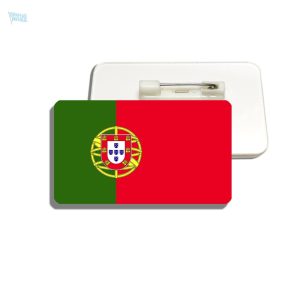 Élégante broche représentant le drapeau du Portugal, accessoire unique
