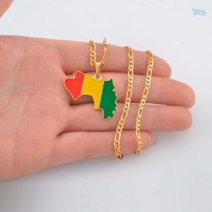 Bijou représentant le drapeau de la Guinée