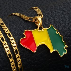 Collier aux couleurs du drapeau guinéen