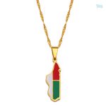 Collier drapeau Madagascar en couleur or