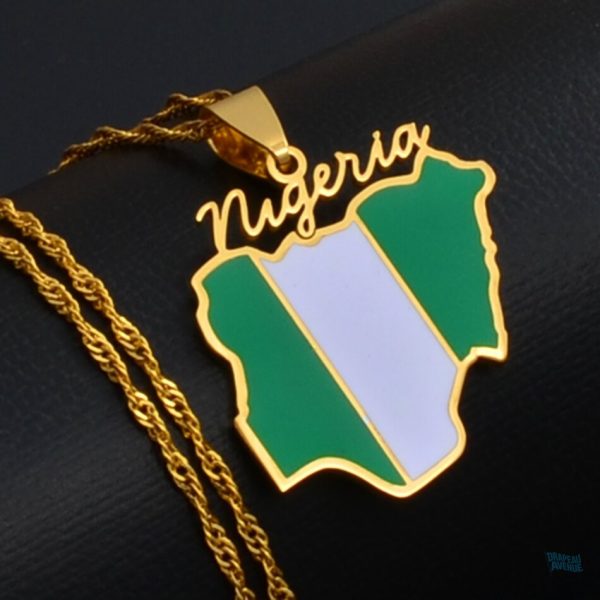 Bijou or représentant le drapeau du Nigeria