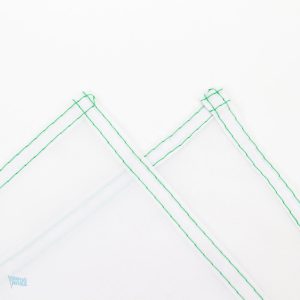 Grand drapeau vert et blanc avec étoile et croissant