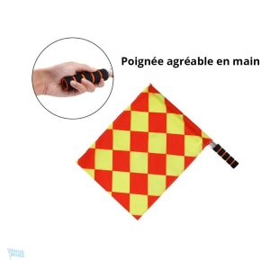 Drapeau de touche, outil de communication sur le terrain