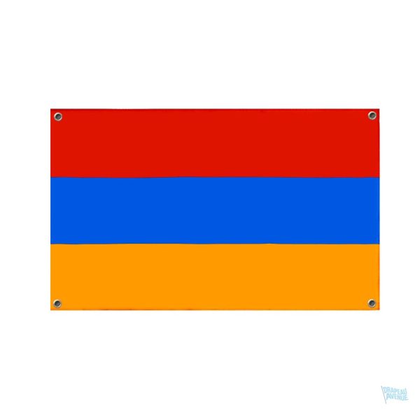 Drapeau Arménie avec 4 œillets pour une fixation facile