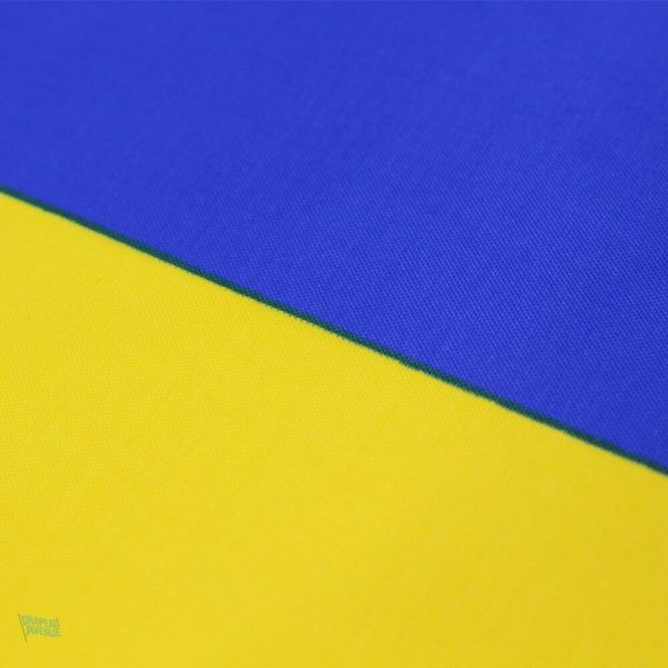 Grand drapeau de la Colombie pour décoration
