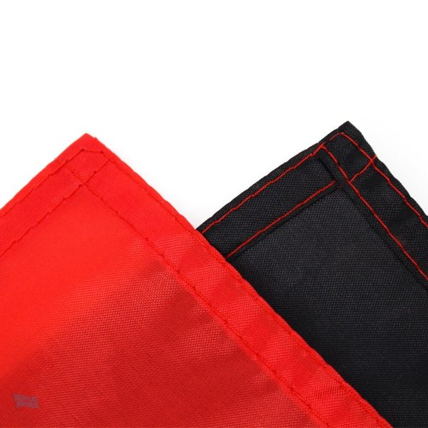 Drapeau égyptien aux couleurs vives et emblématiques