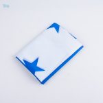 Drapeau en tissu turquoise, symbole du Honduras