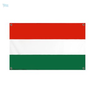 Drapeau Hongrie 4 œillets, accessoire pour décoration ou événements