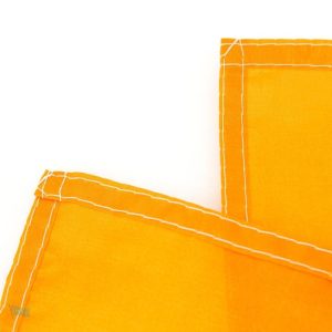 Drapeau irlandais aux couleurs vert, blanc, orange