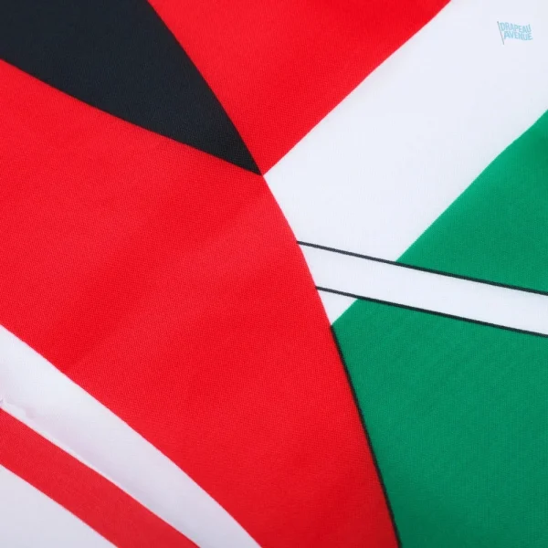 Drapeau Kenya avec des couleurs vives et un design emblématique