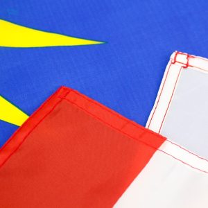 Grand drapeau de Malaisie, parfait pour les événements festifs