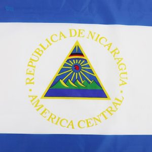 Drapeau Nicaragua, symbole de fierté nationale en extérieur