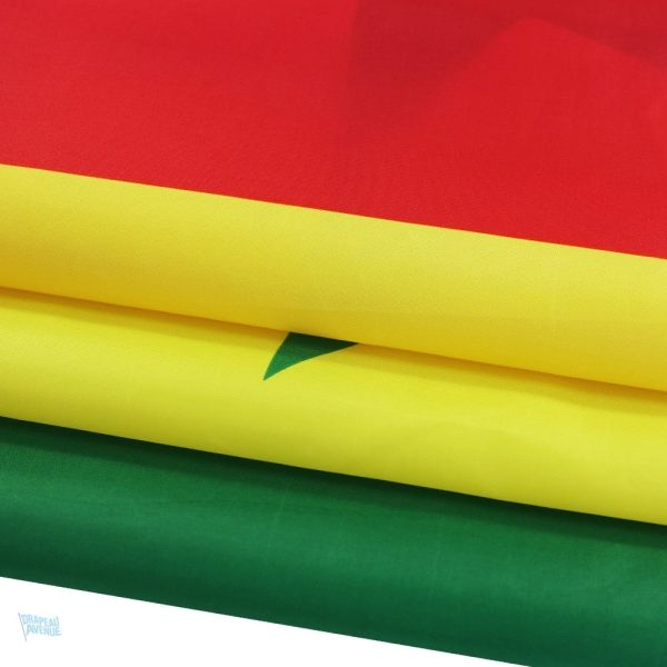 Drapeau Sénégal, accessoire essentiel pour les supporters et les rassemblements