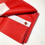 Drapeau carré Suisse, symbole national en rouge et blanc