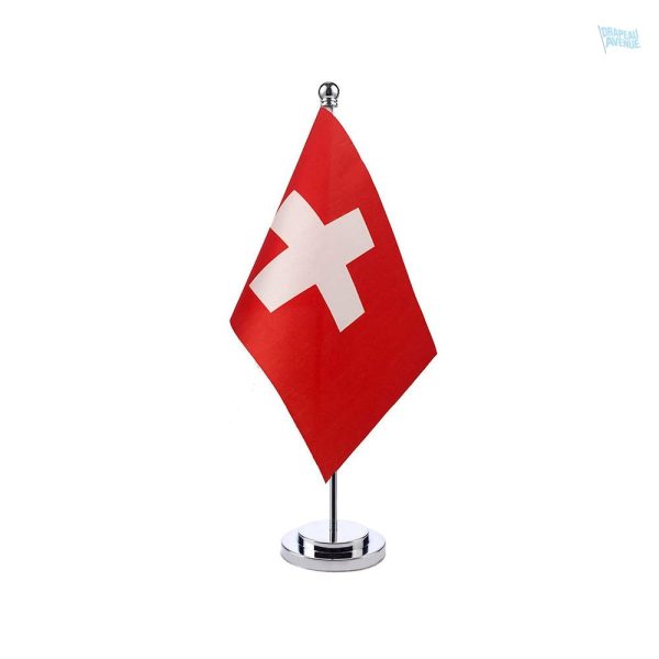 Drapeau Suisse de table, symbole national en miniature