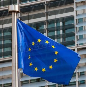 Drapeau de l'Union Européenne, idéal pour les événements extérieurs