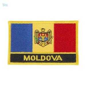 Ecusson drapeau Moldavie, symbole national coloré