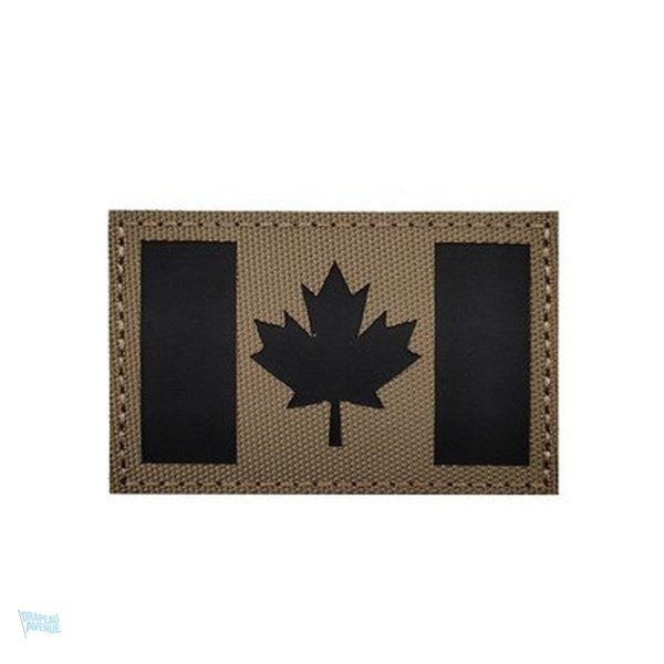 Écusson militaire Canada avec drapeau national