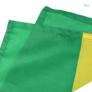 Drapeau du Zimbabwe avec motifs colorés emblématiques