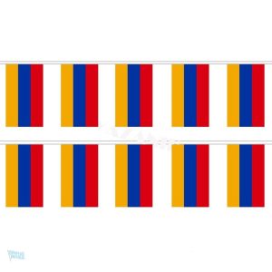 Guirlande drapeau Arménie colorée pour décorations festives