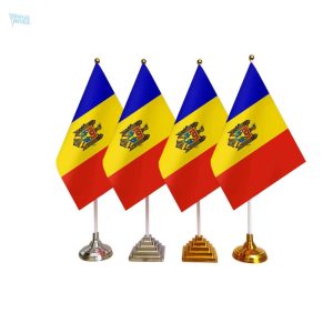 Drapeaux de table Moldavie en lot