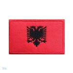 Patch drapeau Albanie avec aigle noir sur fond rouge