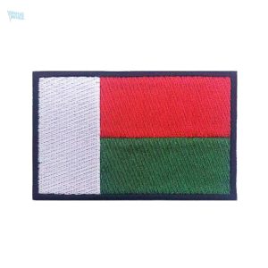 Patch drapeau Madagascar en tissu pour décoration ou broderie