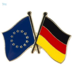 Pin's drapeaux croisés Allemagne et Union Européenne