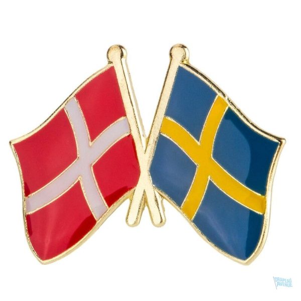 Pin's drapeaux croisés Danemark et Suède