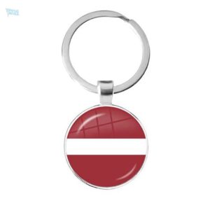 Porte-clés drapeau Lettonie en métal émaillé